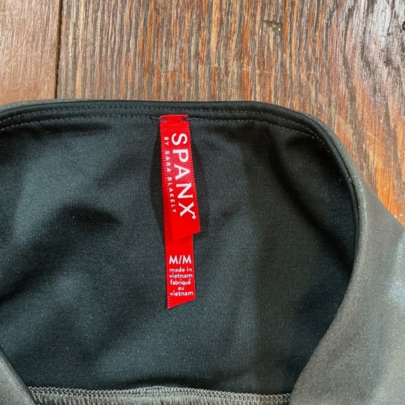 Spanx Faux Leather Leggings Black Pull-On High Rise Size medium - Picture 11 of 11